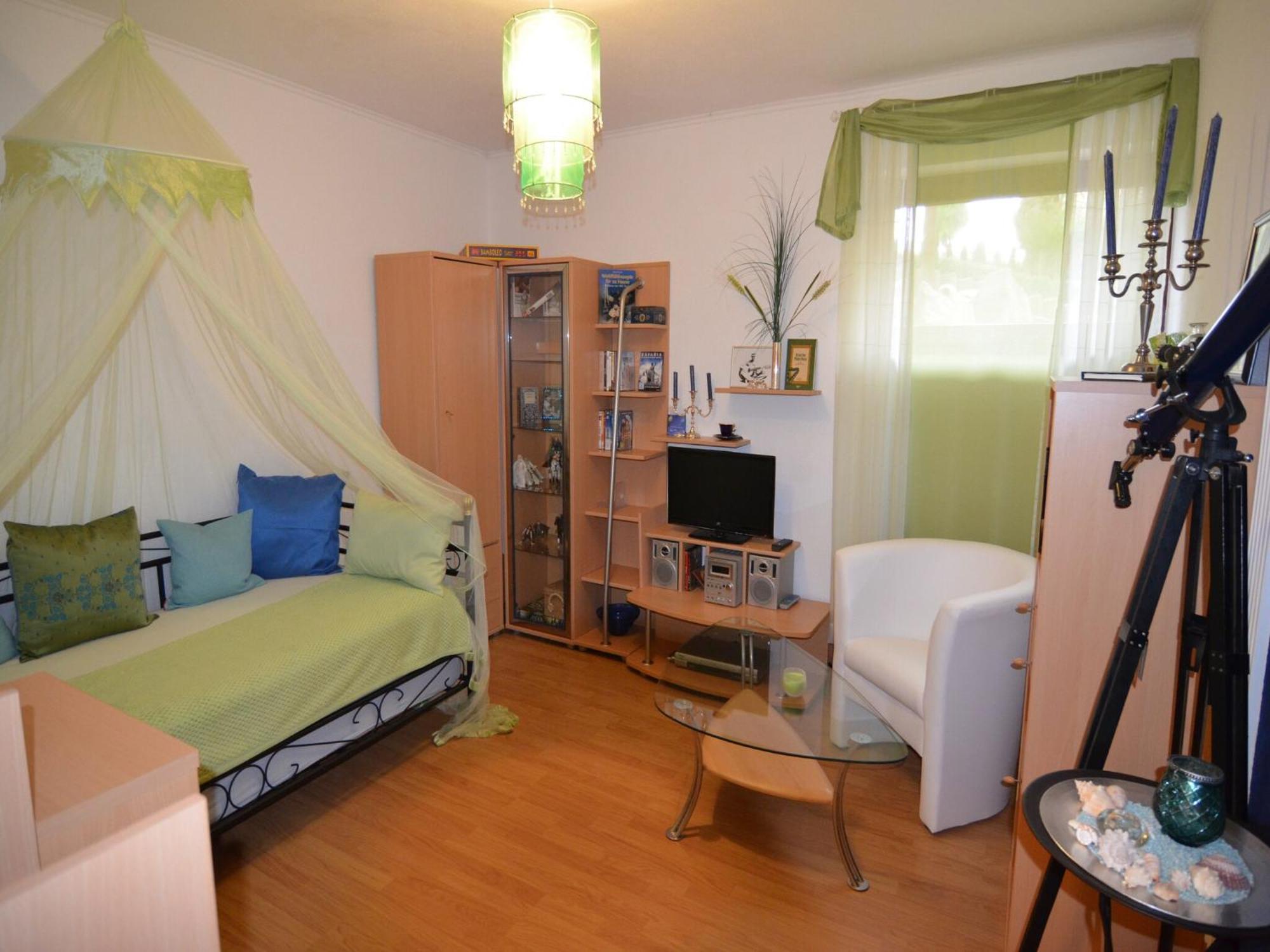 Quaint Apartment In Zeil Am Main With Terrace Екстер'єр фото